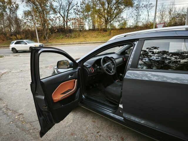 Серый Чери Тигго, объемом двигателя 1.5 л и пробегом 47 тыс. км за 7800 $, фото 5 на Automoto.ua