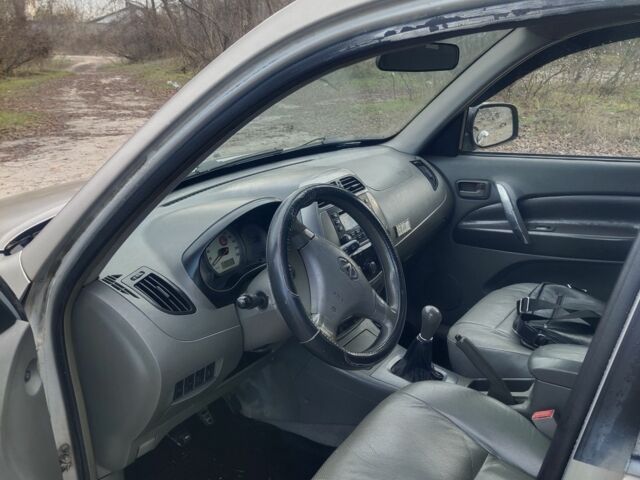 Сірий Чері Тігго, об'ємом двигуна 2 л та пробігом 250 тис. км за 2500 $, фото 5 на Automoto.ua