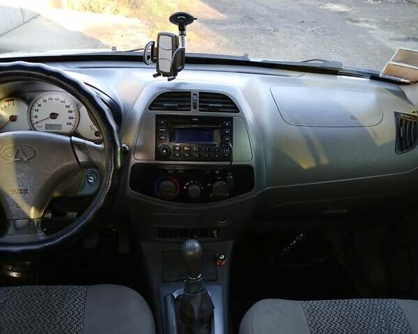 Сірий Чері Тігго, об'ємом двигуна 2 л та пробігом 115 тис. км за 4200 $, фото 6 на Automoto.ua