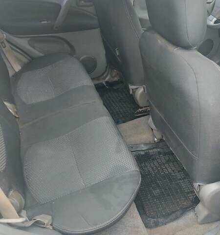 Серый Чери Тигго, объемом двигателя 2.02 л и пробегом 203 тыс. км за 3000 $, фото 3 на Automoto.ua