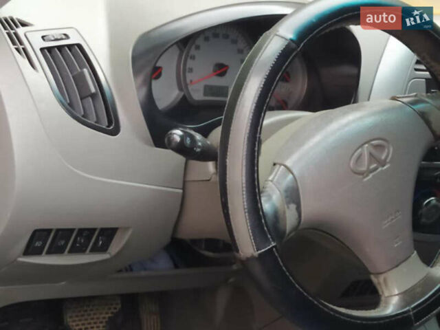 Чери Тигго 2008 в Луцке на Automoto.ua Серый Чери Тигго, объемом двигателя 2.4 л и пробегом 166 тыс. км за 4200 $, фото 9 на Automoto.ua