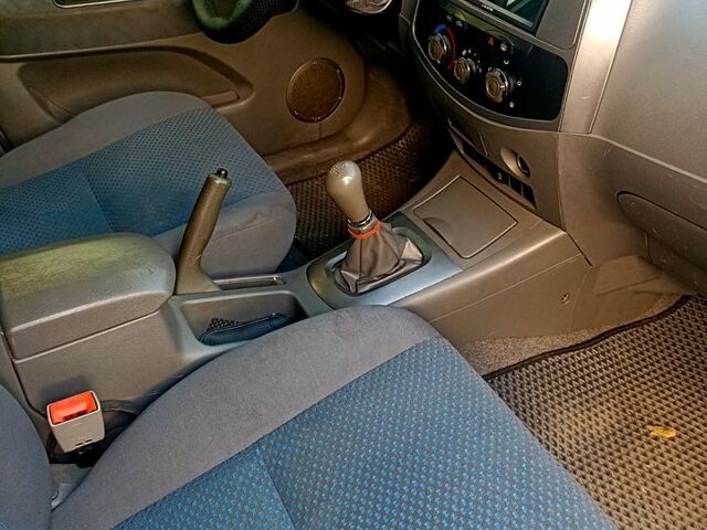 Сірий Чері Тігго, об'ємом двигуна 2.4 л та пробігом 0 тис. км за 3000 $, фото 7 на Automoto.ua