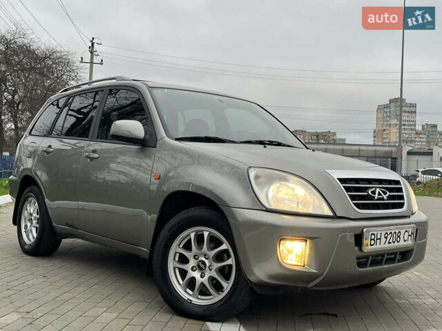 Серый Чери Тигго, объемом двигателя 2.4 л и пробегом 70 тыс. км за 4999 $, фото 5 на Automoto.ua