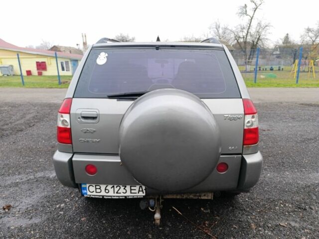 Серый Чери Тигго, объемом двигателя 2.4 л и пробегом 280 тыс. км за 3500 $, фото 6 на Automoto.ua