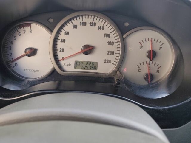 Серый Чери Тигго, объемом двигателя 2.4 л и пробегом 224 тыс. км за 3300 $, фото 7 на Automoto.ua