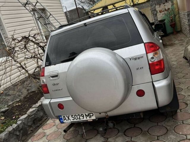Серый Чери Тигго, объемом двигателя 2 л и пробегом 128 тыс. км за 3700 $, фото 1 на Automoto.ua