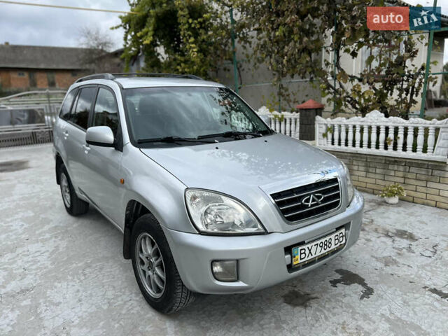 Сірий Чері Тігго, об'ємом двигуна 2.35 л та пробігом 195 тис. км за 2999 $, фото 6 на Automoto.ua