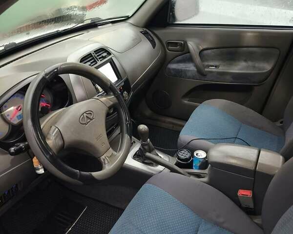 Сірий Чері Тігго, об'ємом двигуна 2 л та пробігом 219 тис. км за 3000 $, фото 8 на Automoto.ua