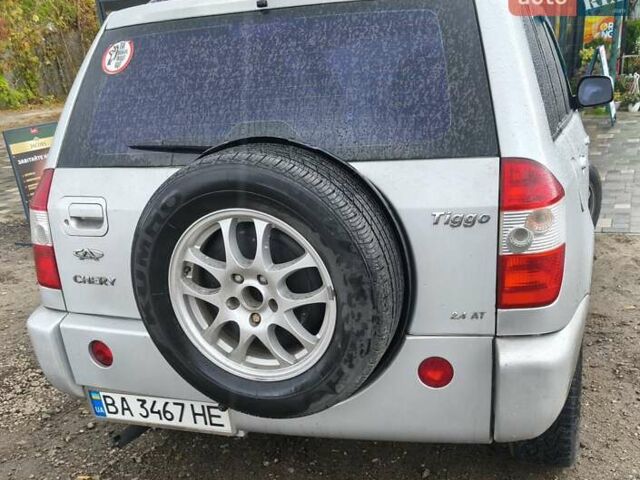 Сірий Чері Тігго, об'ємом двигуна 2.35 л та пробігом 100 тис. км за 5000 $, фото 2 на Automoto.ua