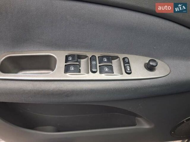 Серый Чери Тигго, объемом двигателя 2 л и пробегом 254 тыс. км за 2499 $, фото 11 на Automoto.ua