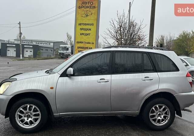 Серый Чери Тигго, объемом двигателя 2.35 л и пробегом 189 тыс. км за 4300 $, фото 4 на Automoto.ua