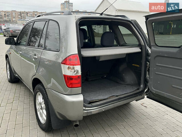 Серый Чери Тигго, объемом двигателя 2.4 л и пробегом 70 тыс. км за 4999 $, фото 16 на Automoto.ua