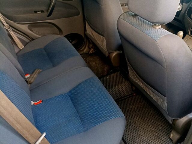 Сірий Чері Тігго, об'ємом двигуна 2.4 л та пробігом 0 тис. км за 3000 $, фото 4 на Automoto.ua