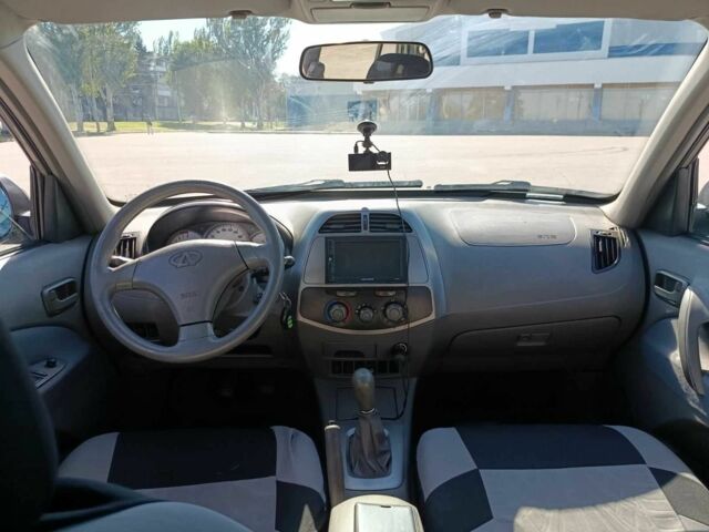 Серый Чери Тигго, объемом двигателя 2 л и пробегом 83 тыс. км за 4400 $, фото 3 на Automoto.ua