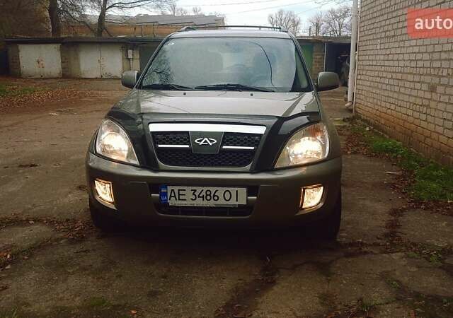 Серый Чери Тигго, объемом двигателя 2.35 л и пробегом 45 тыс. км за 6100 $, фото 4 на Automoto.ua