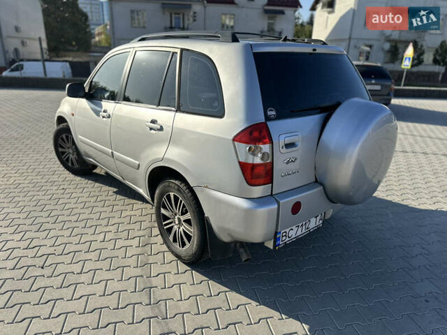 Сірий Чері Тігго, об'ємом двигуна 2.4 л та пробігом 316 тис. км за 3900 $, фото 3 на Automoto.ua