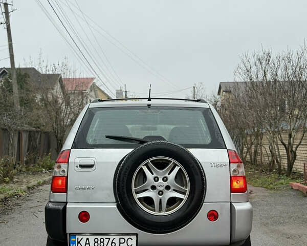 Серый Чери Тигго, объемом двигателя 2 л и пробегом 218 тыс. км за 2800 $, фото 3 на Automoto.ua