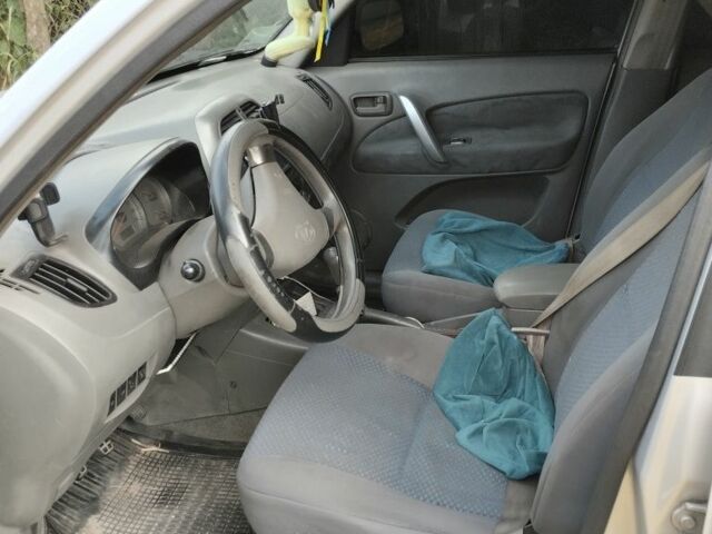 Серый Чери Тигго, объемом двигателя 2 л и пробегом 208 тыс. км за 2700 $, фото 1 на Automoto.ua