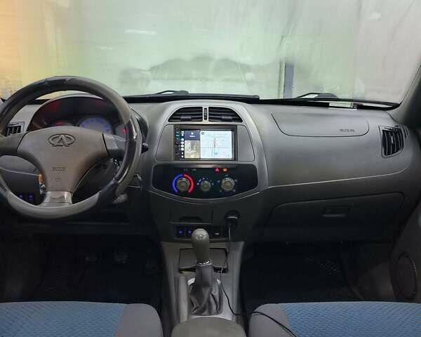 Сірий Чері Тігго, об'ємом двигуна 2 л та пробігом 219 тис. км за 3000 $, фото 6 на Automoto.ua