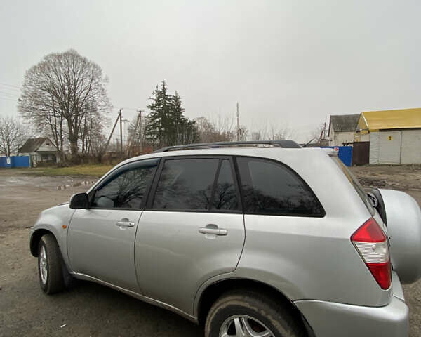 Сірий Чері Тігго, об'ємом двигуна 2 л та пробігом 240 тис. км за 2400 $, фото 5 на Automoto.ua