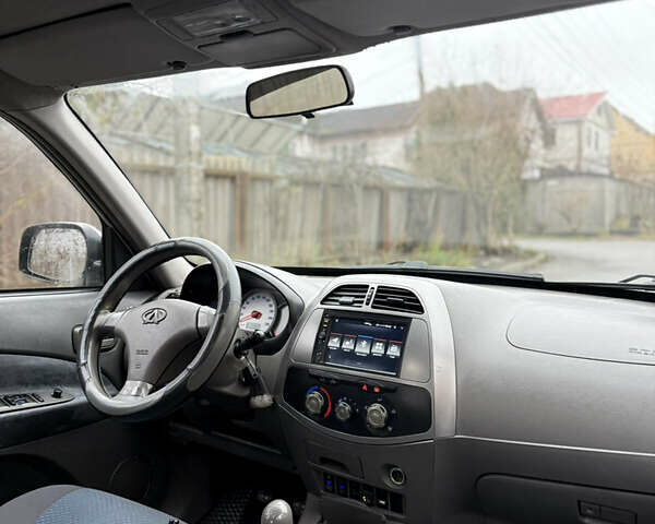 Серый Чери Тигго, объемом двигателя 2 л и пробегом 218 тыс. км за 2800 $, фото 15 на Automoto.ua