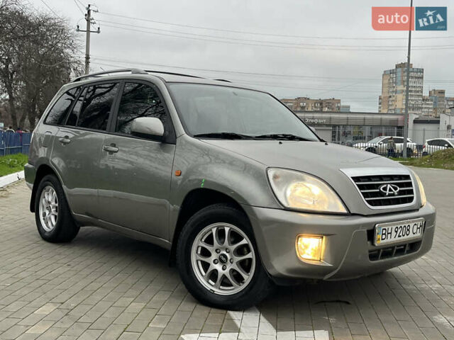 Серый Чери Тигго, объемом двигателя 2.4 л и пробегом 70 тыс. км за 4999 $, фото 3 на Automoto.ua