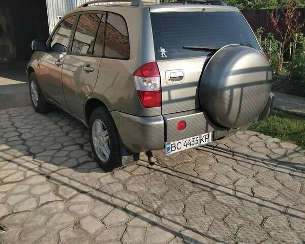 Сірий Чері Тігго, об'ємом двигуна 2 л та пробігом 150 тис. км за 4100 $, фото 2 на Automoto.ua