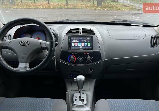 Серый Чери Тигго, объемом двигателя 2.35 л и пробегом 189 тыс. км за 4300 $, фото 14 на Automoto.ua