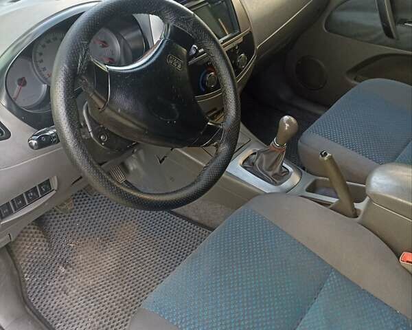 Серый Чери Тигго, объемом двигателя 2.4 л и пробегом 156 тыс. км за 2900 $, фото 6 на Automoto.ua