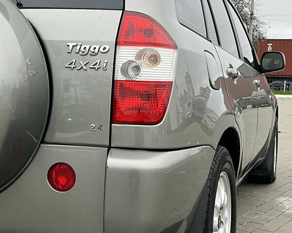 Серый Чери Тигго, объемом двигателя 2.4 л и пробегом 70 тыс. км за 4999 $, фото 12 на Automoto.ua