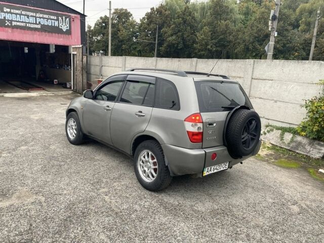 Чері Тігго 2008 у Житомирі на Automoto.ua Сірий Чері Тігго, об'ємом двигуна 2.4 л та пробігом 250 тис. км за 1800 $, фото 4 на Automoto.ua