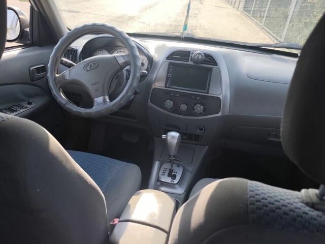 Серый Чери Тигго, объемом двигателя 2.4 л и пробегом 224 тыс. км за 3300 $, фото 5 на Automoto.ua