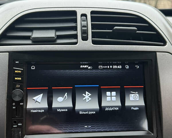 Серый Чери Тигго, объемом двигателя 2 л и пробегом 218 тыс. км за 2800 $, фото 18 на Automoto.ua