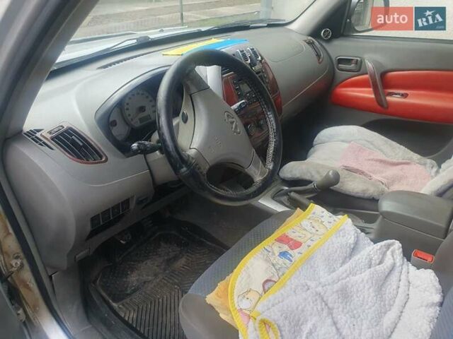 Сірий Чері Тігго, об'ємом двигуна 2 л та пробігом 167 тис. км за 3400 $, фото 6 на Automoto.ua