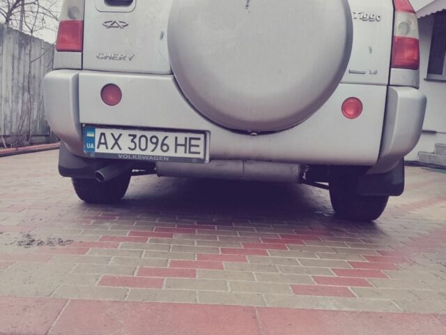 Серый Чери Тигго, объемом двигателя 1.6 л и пробегом 211 тыс. км за 4900 $, фото 7 на Automoto.ua