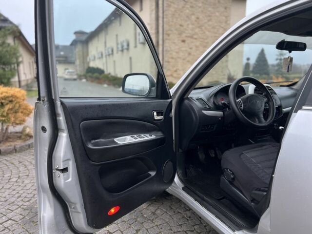 Серый Чери Тигго, объемом двигателя 1.8 л и пробегом 310 тыс. км за 2800 $, фото 9 на Automoto.ua