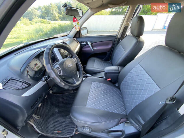 Сірий Чері Тігго, об'ємом двигуна 1.85 л та пробігом 107 тис. км за 4100 $, фото 19 на Automoto.ua