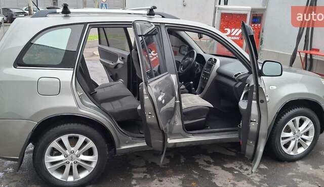 Сірий Чері Тігго, об'ємом двигуна 1.8 л та пробігом 98 тис. км за 5200 $, фото 5 на Automoto.ua