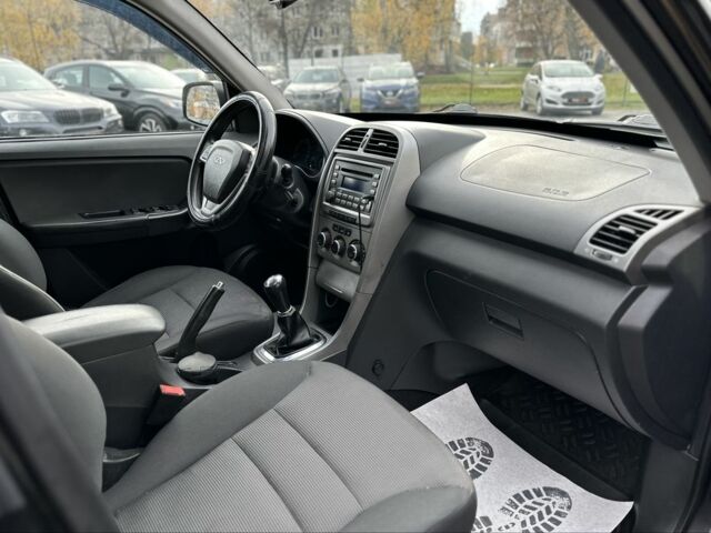 Серый Чери Тигго, объемом двигателя 1.8 л и пробегом 140 тыс. км за 5699 $, фото 12 на Automoto.ua