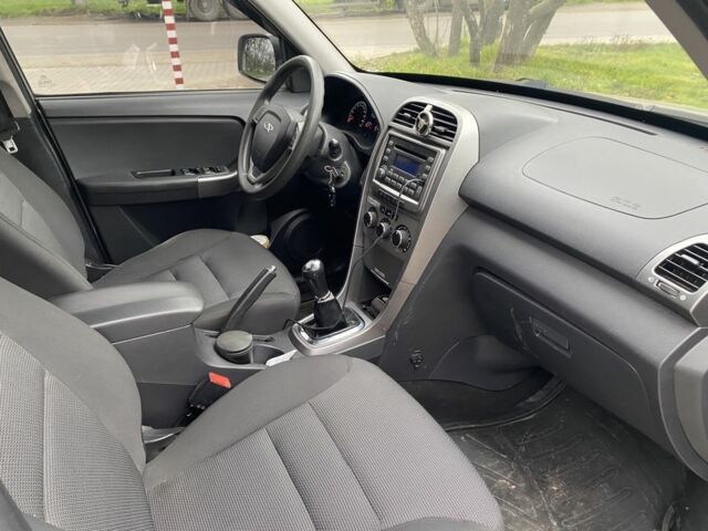 Серый Чери Тигго, объемом двигателя 1.8 л и пробегом 99 тыс. км за 4900 $, фото 4 на Automoto.ua