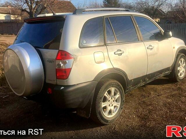 Серый Чери Тигго, объемом двигателя 1.8 л и пробегом 111 тыс. км за 3500 $, фото 2 на Automoto.ua