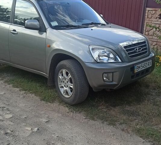 Серый Чери Тигго, объемом двигателя 1.8 л и пробегом 105 тыс. км за 4300 $, фото 1 на Automoto.ua