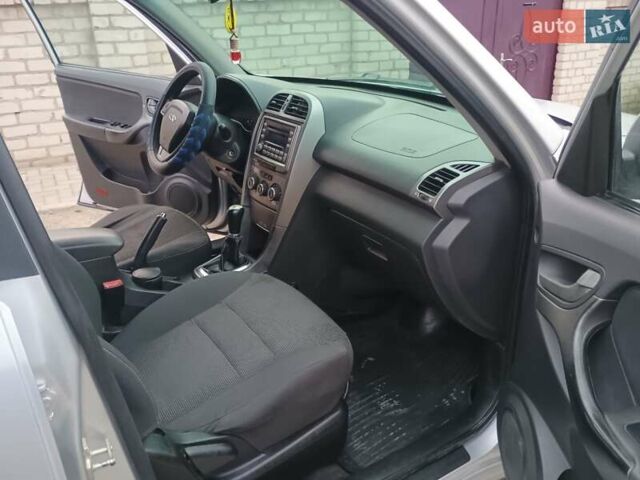 Сірий Чері Тігго, об'ємом двигуна 1.85 л та пробігом 170 тис. км за 4950 $, фото 2 на Automoto.ua