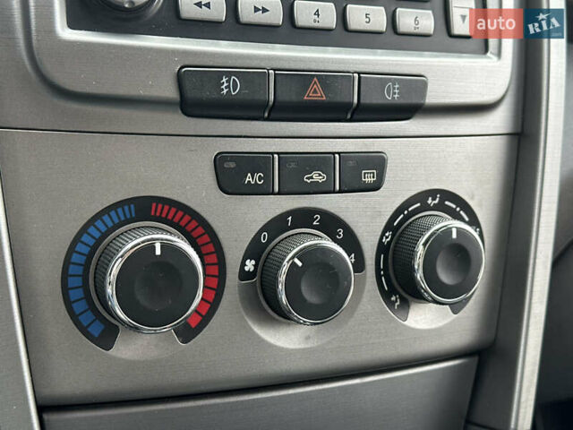 Сірий Чері Тігго, об'ємом двигуна 1.85 л та пробігом 130 тис. км за 5999 $, фото 58 на Automoto.ua