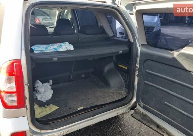 Серый Чери Тигго, объемом двигателя 1.8 л и пробегом 52 тыс. км за 7000 $, фото 3 на Automoto.ua