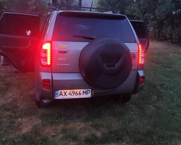 Сірий Чері Тігго, об'ємом двигуна 1.8 л та пробігом 193 тис. км за 4500 $, фото 3 на Automoto.ua