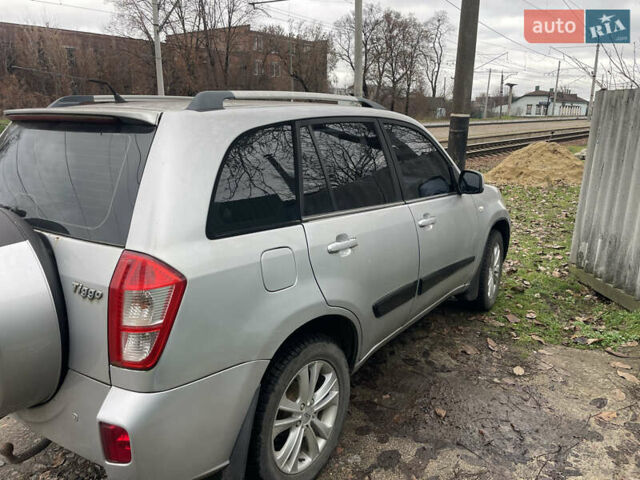 Сірий Чері Тігго, об'ємом двигуна 1.85 л та пробігом 119 тис. км за 4500 $, фото 1 на Automoto.ua