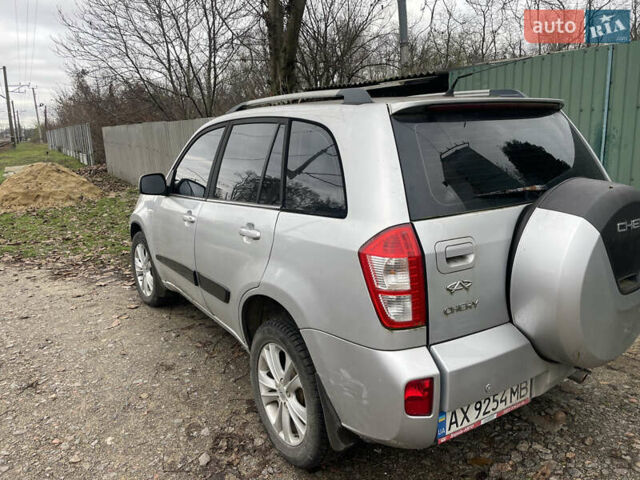 Сірий Чері Тігго, об'ємом двигуна 1.85 л та пробігом 119 тис. км за 4500 $, фото 2 на Automoto.ua