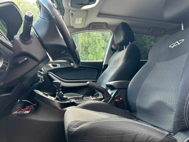 Сірий Чері Тігго, об'ємом двигуна 1.5 л та пробігом 100 тис. км за 10800 $, фото 8 на Automoto.ua