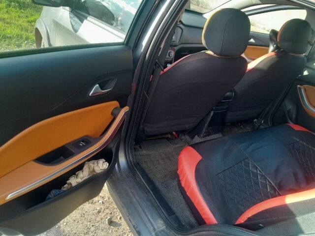 Сірий Чері Тігго, об'ємом двигуна 1.5 л та пробігом 87 тис. км за 7250 $, фото 2 на Automoto.ua